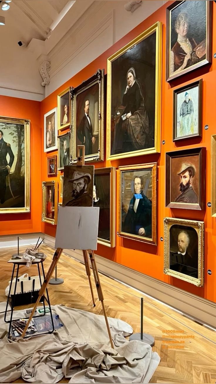 Art Gallery Studio